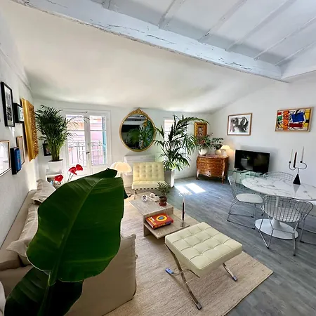 Superbe Duplex Entre Le Vieux Et La Prom Апартаменты *