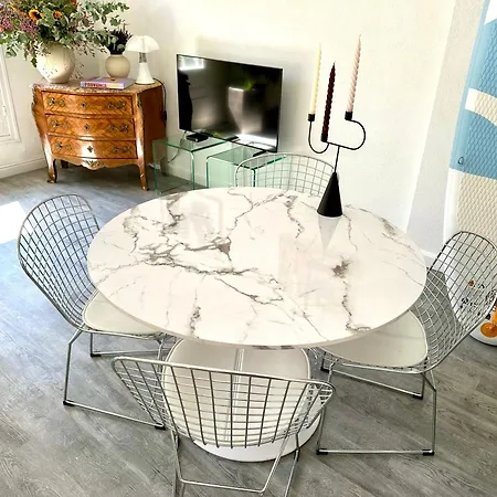 Appartamento Superbe Duplex Entre Le Vieux Et La Prom *