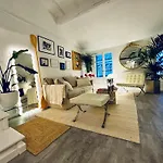 Superbe Duplex Entre Le Vieux Et La Prom *